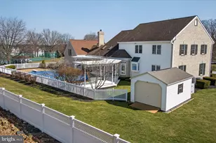 1137 Oakmont Dr, Lancaster, PA 17601 - Photo 68