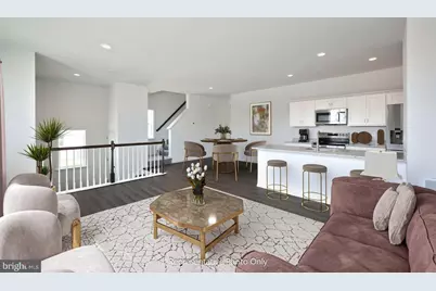 22 N Conifer Drive, Elizabethtown, PA 17022 - Photo 2