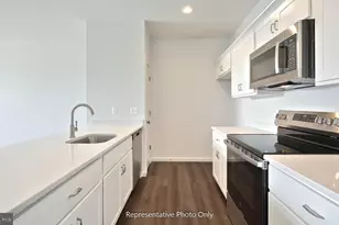 24 N Conifer Dr, Elizabethtown, PA 17022 - Photo 6