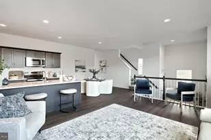 32 N Conifer Dr, Elizabethtown, PA 17022 - Photo 8