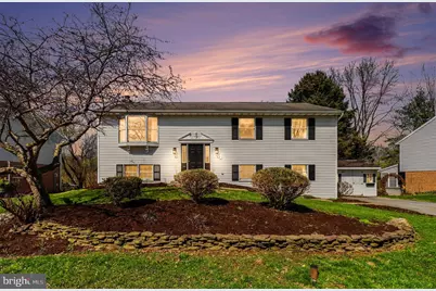 2292 Bob White Lane, Lancaster, PA 17601 - Photo 2