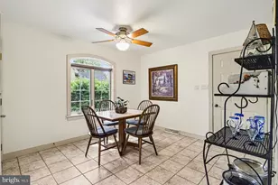 615 W 3rd Ave, Lititz, PA 17543 - Photo 16