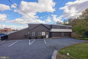 837 Centerville Rd, Lancaster, PA 17601 - Photo 1