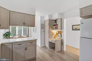 1049 Signal Hill Ln Ln, Lancaster, PA 17601 - Photo 18