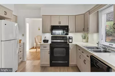 1049 Signal Hill Lane Lane, Lancaster, PA 17601 - Photo 16