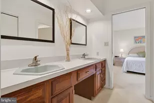 1049 Signal Hill Ln Ln, Lancaster, PA 17601 - Photo 38