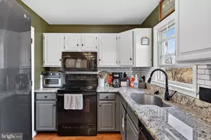 101 Townhouse Ln, Lancaster, PA 17603 - Photo 12