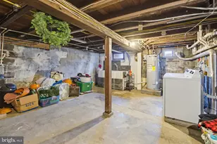 114 N Market Ave, Mount Joy, PA 17552 - Photo 32