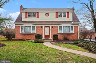 1045 Grandview Blvd, Lancaster, PA 17601 - Photo 2