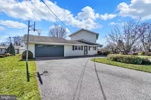 3242 Elmae Dr, Lancaster, PA 17601 - Photo 4