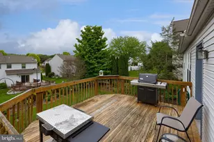 3949 Birchwood Ln, Columbia, PA 17512 - Photo 6