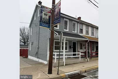 601 Manor Street, Columbia, PA 17512 - Photo 2