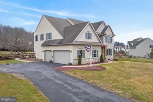 104 Royal Horse Way, Reinholds, PA 17569 - Photo 2