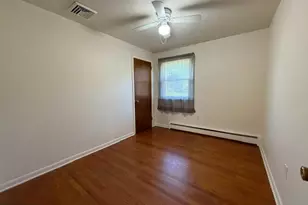 818 Walnut St, New Holland, PA 17557 - Photo 6