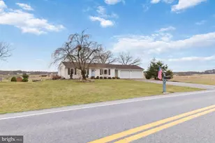 8261 Elizabethtown Rd, Elizabethtown, PA 17022 - Photo 2