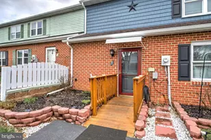 7 Winding Way, Lititz, PA 17543 - Photo 2