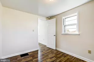 215 Akron Rd, Ephrata, PA 17522 - Photo 6