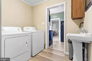 130 Church Ave, Ephrata, PA 17522 - Photo 16