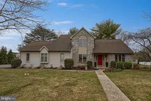 101 Chapel Ln, Brownstown, PA 17508 - Photo 1