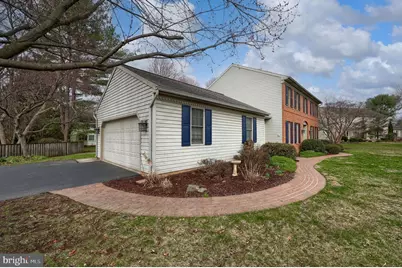 131 Milton Circle, Lititz, PA 17543 - Photo 4