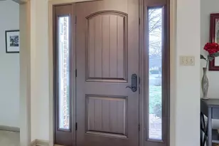 131 Milton Cir, Lititz, PA 17543 - Photo 6