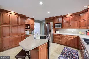 131 Milton Cir, Lititz, PA 17543 - Photo 18