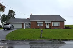 130 Fairland Rd, Lititz, PA 17543 - Photo 1