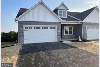 380 Ridgefield Drive, Elizabethtown, PA 17022 - Photo 2