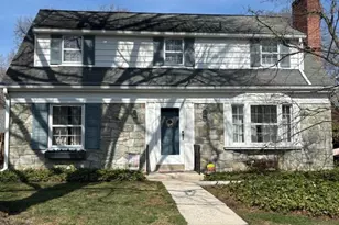 1025 Helen Ave, Lancaster, PA 17601 - Photo 1