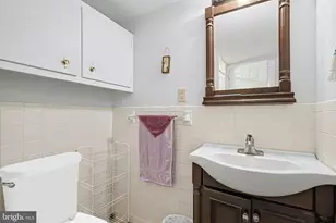 1033 S Mt Joy St, Elizabethtown, PA 17022 - Photo 18