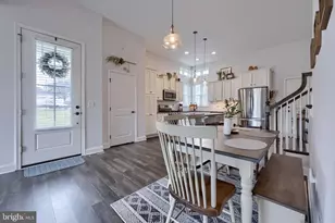 221 Sawgrass Dr, Millersville, PA 17551 - Photo 10