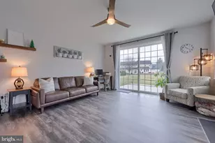 221 Sawgrass Dr, Millersville, PA 17551 - Photo 6