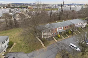 1332 Blue Jay Dr, Lancaster, PA 17601 - Photo 6