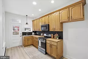 327 Hazel St, Lancaster, PA 17603 - Photo 8