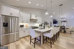 3004 Morning Thistle Ct, East Petersburg, PA 17520 - Photo 2