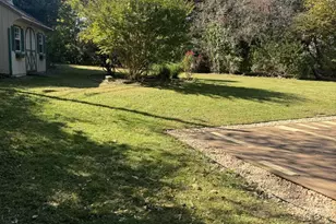 520 Hedgerow Ln, Lancaster, PA 17601 - Photo 14