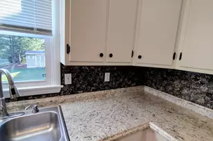 827 S Locust St, Elizabethtown, PA 17022 - Photo 8