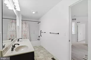 446 Lancer Dr, Columbia, PA 17512 - Photo 34