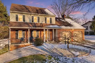 89 Greenfield Rd, Lancaster, PA 17602 - Photo 2