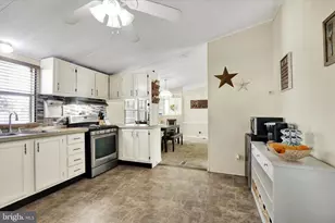 203 Greyfield Dr, Lancaster, PA 17603 - Photo 4