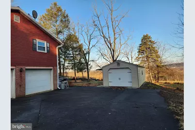 3734 Elizabethtown Rd, Manheim, PA 17545 - Photo 6