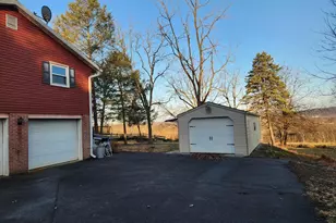 3734 Elizabethtown Rd, Manheim, PA 17545 - Photo 6