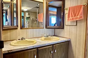 160 Aster Dr, New Providence, PA 17560 - Photo 16