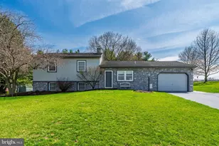 7987 Elizabethtown Rd, Elizabethtown, PA 17022 - Photo 2