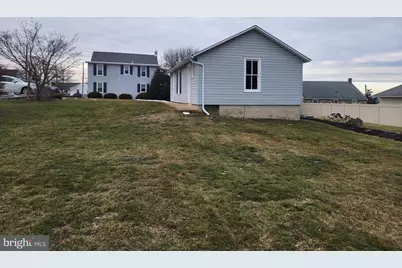 123 N 11th Street, Akron, PA 17501 - Photo 10