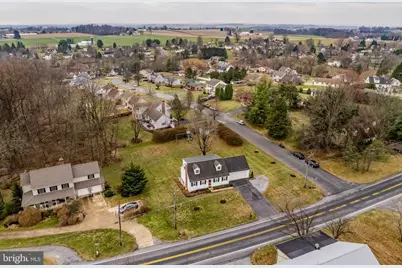 646 W Brubaker Valley Road, Lititz, PA 17543 - Photo 4