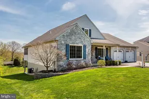 2050 Cloverton Dr, Columbia, PA 17512 - Photo 36