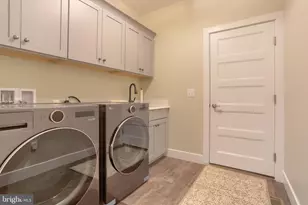 1584 Harrisburg Ave, Mount Joy, PA 17552 - Photo 26