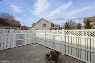 1343 Fieldstone Dr, Mount Joy, PA 17552 - Photo 32