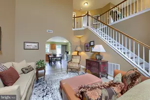 1343 Fieldstone Dr, Mount Joy, PA 17552 - Photo 4